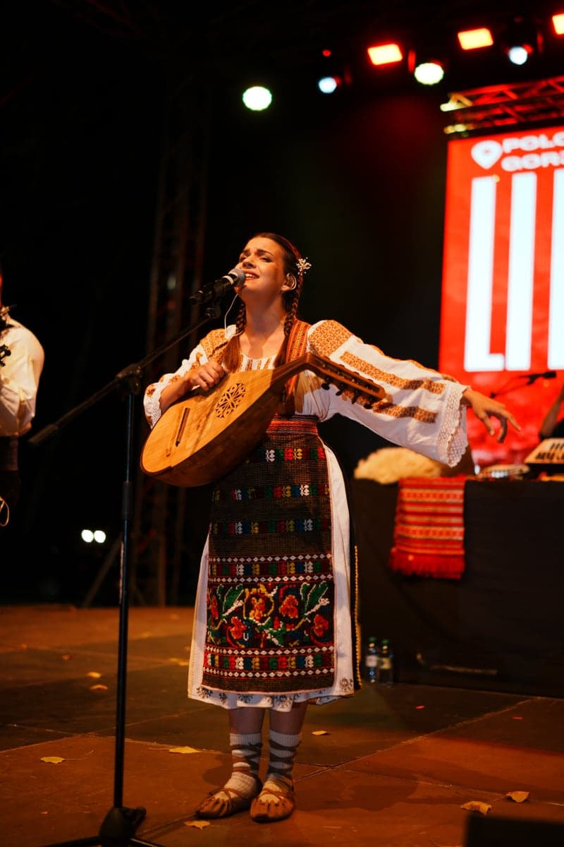 Maria Chivu - foto 5